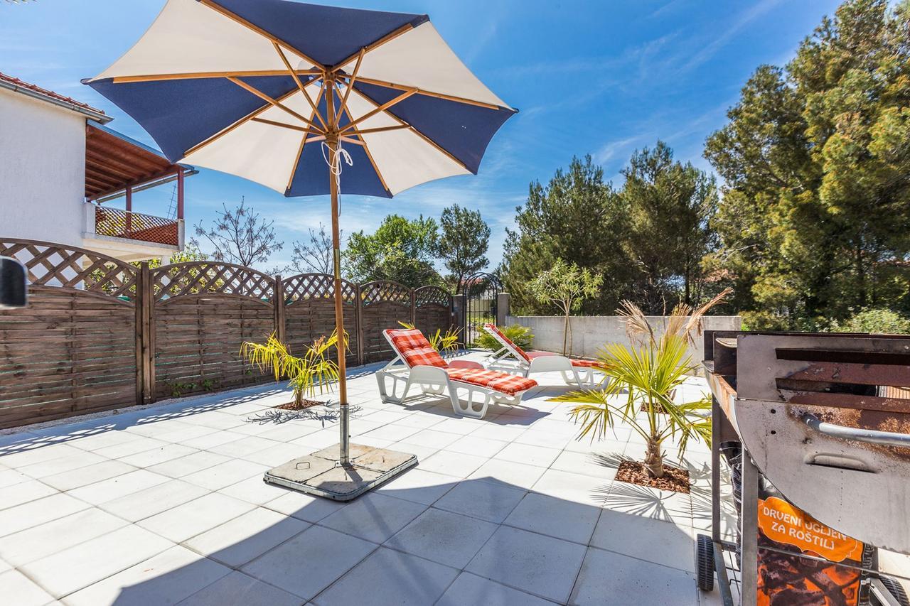 Holliday Home Maxdom Sukošan Exteriér fotografie