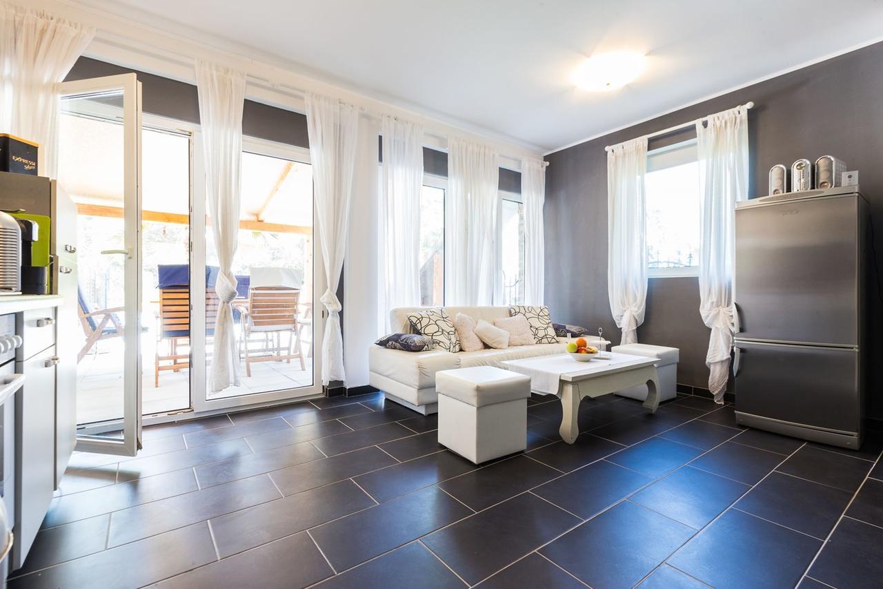 Holliday Home Maxdom Sukošan Exteriér fotografie